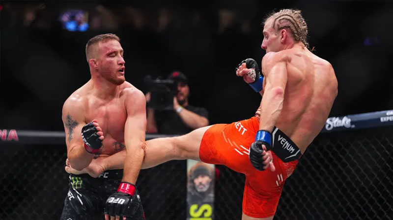 gaethje pimblett kick