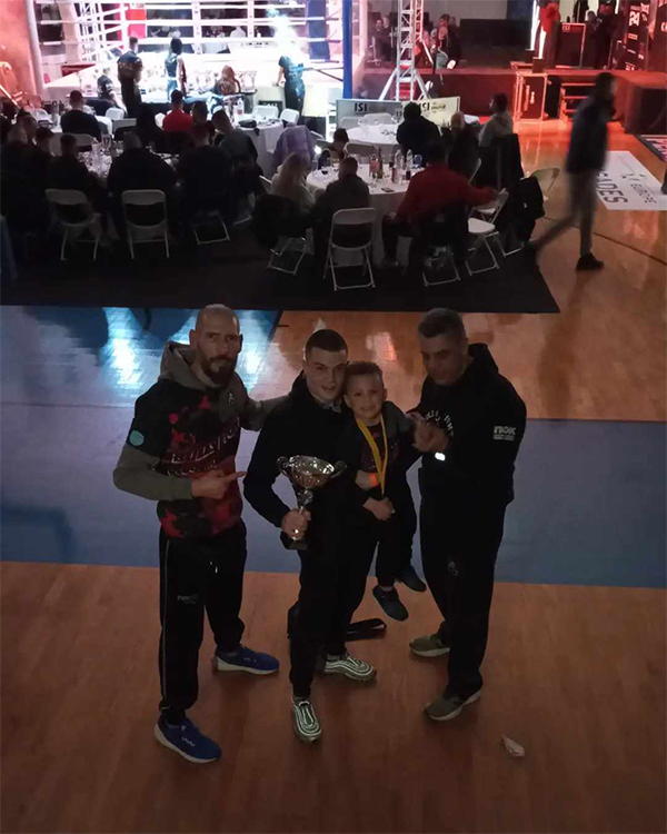 christos michaloutsos bulls fight academy 2