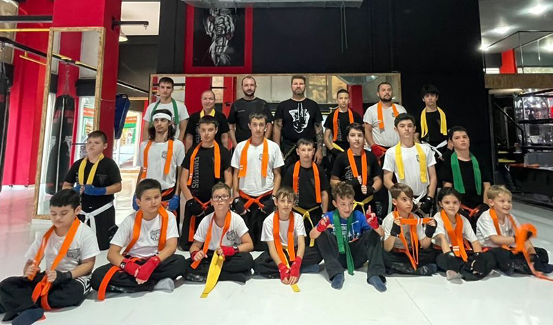 fighters athanasopoulos eksetastiki patisia