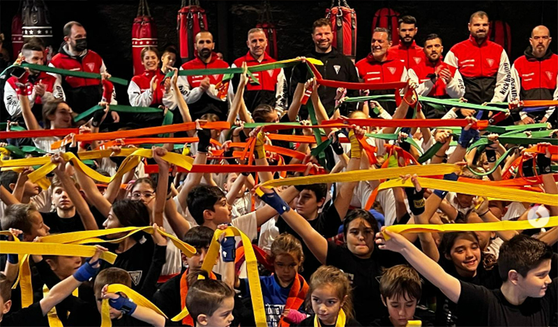 fighters athanasopoulos eksetastiki zonon 10