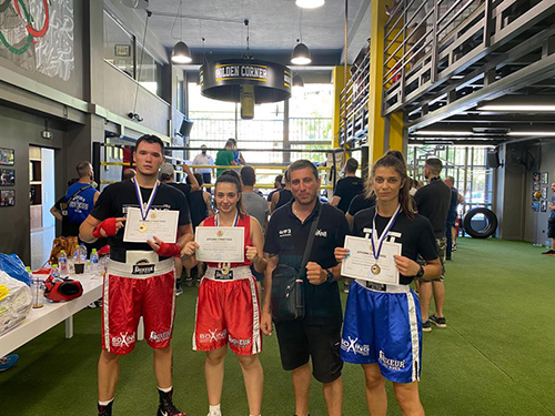 golden corner gidakos team 16