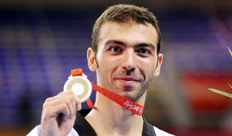 graffiti nikolaidis 99