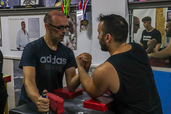 greek armbenders team 8