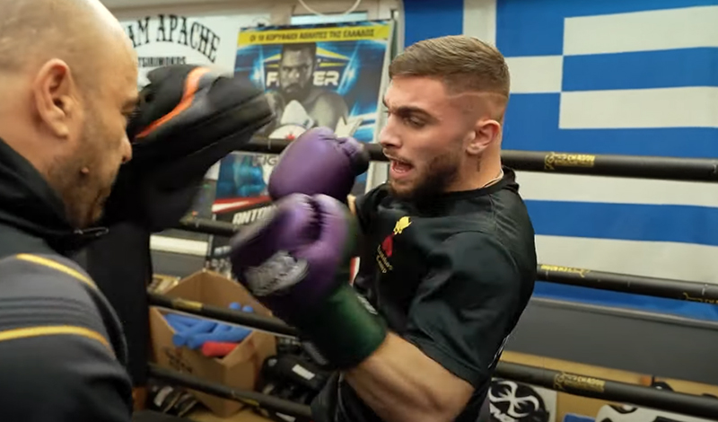 nikos livanos lfc 3 afisa