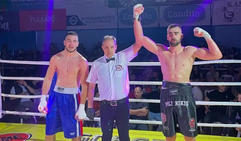 polineikis kalamaras 490