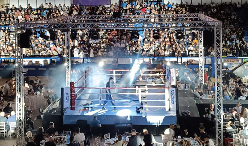 spartans night 4 apotelesmata