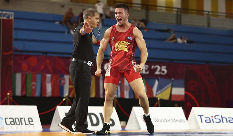 Arionas Kolitsopoulos 52