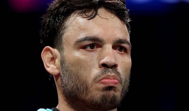 Julio Cesar Chavez Jr 33