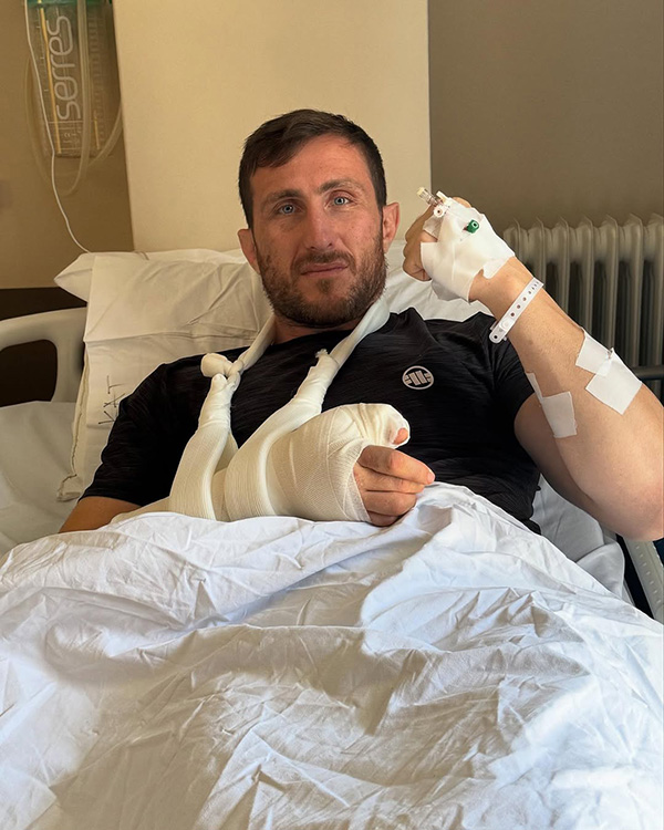 &Alpha;&nu;&delta;&rho;έ&alpha;&sigmaf; &Mu;&iota;&chi;&alpha;&eta;&lambda;ί&delta;&eta;&sigmaf; &tau;&rho;&alpha;&upsilon;&mu;&alpha;&tau;&iota;&sigma;&mu;ό&sigmaf;