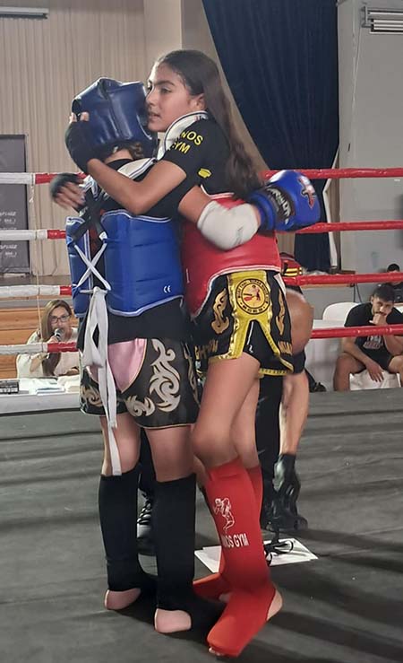 izampel christodoulou rising star 3 foto 1