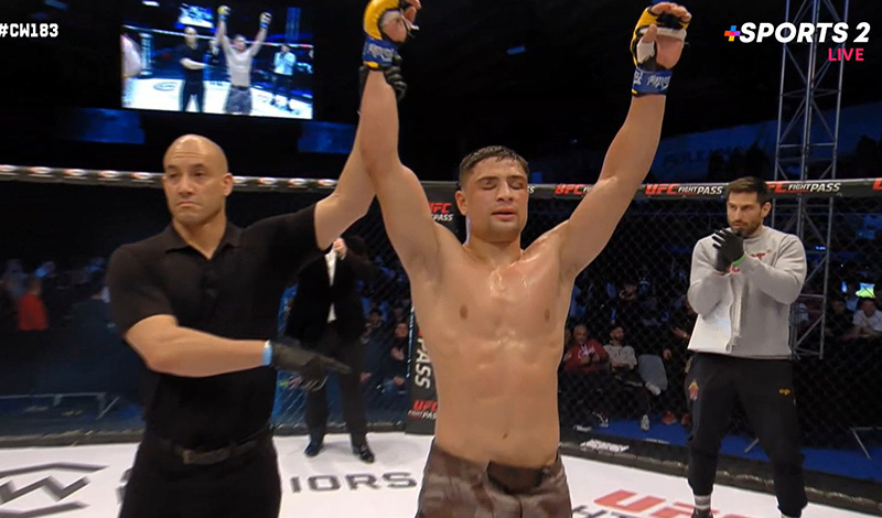 &Kappa;ώ&sigma;&tau;&alpha;&sigmaf; &Nu;&tau;&epsilon;&lambda;ή&sigmaf; Cage Warriors 183