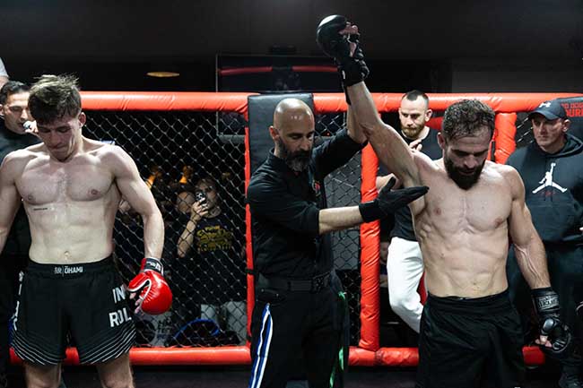 mad dog 33 cage conquest apotelesmata 9