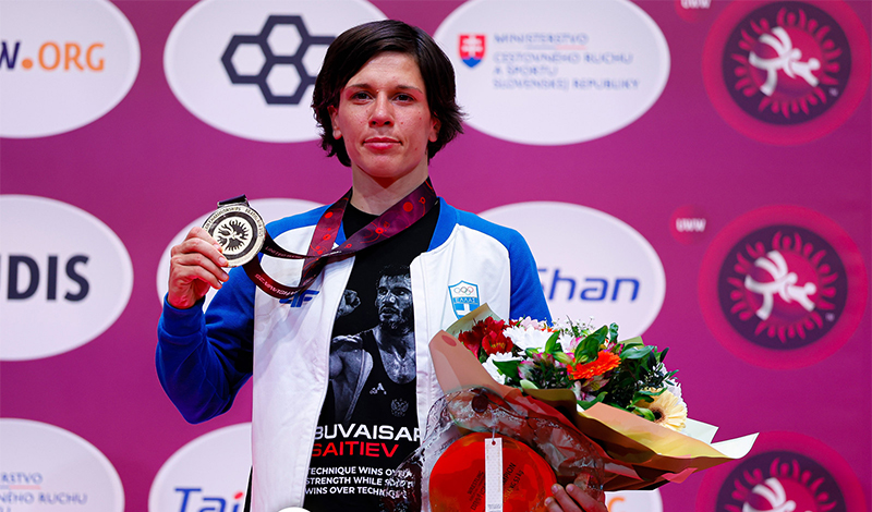 maria prevolaraki xrysi 1