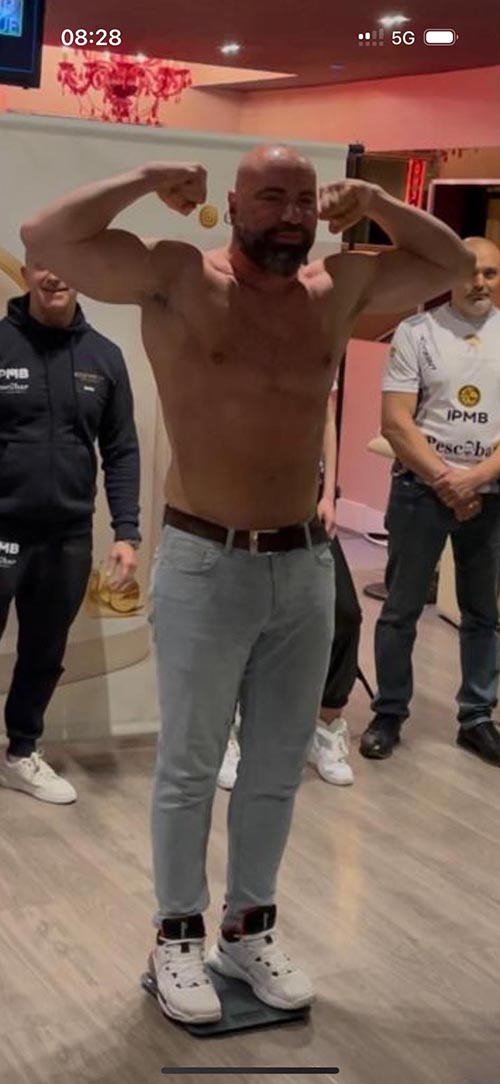 michalis karamousketas fight 205