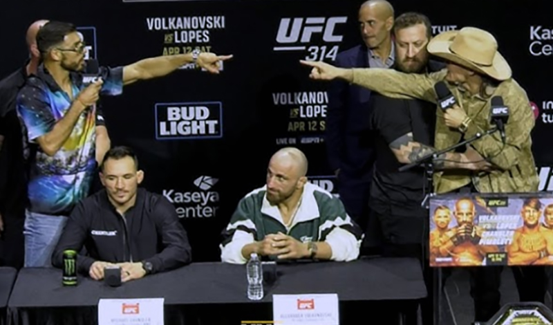 yair rodriguez patricio freire